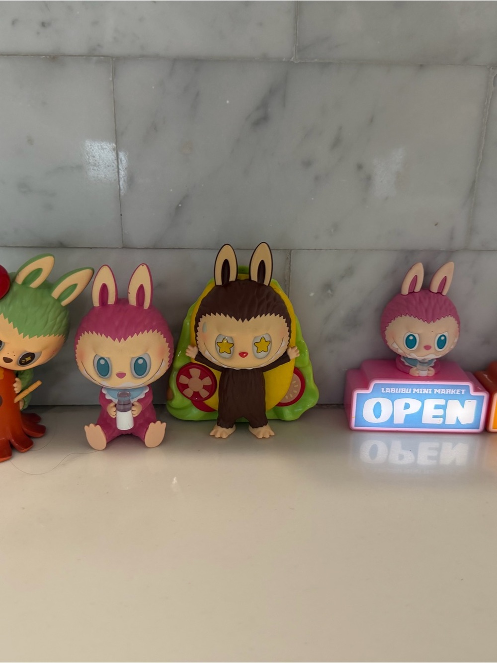 Popmart Labubu - Picture 8 of 11